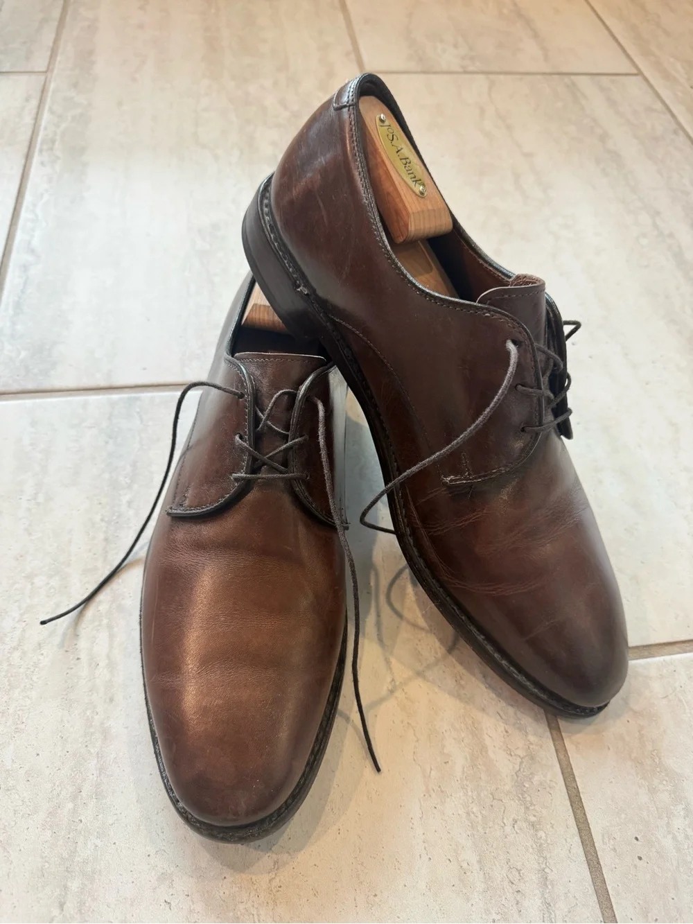 Allen Edmonds Brown Leather Chukka Boots